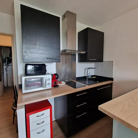 T2 Piscine & Parking Prive, Proche Commerces Sanary-sur-Mer